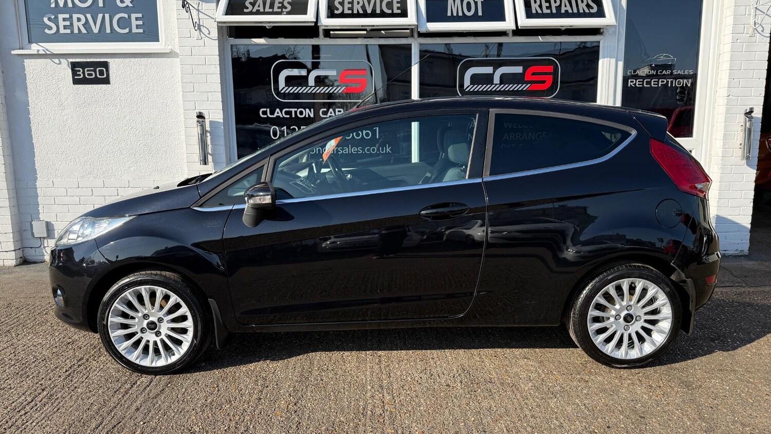 Used Ford Fiesta 2012 for sale - 77971230: Photo 4