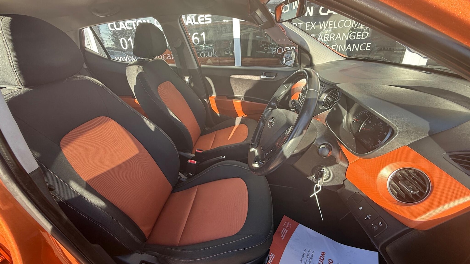 Used Hyundai i10 2014 for sale - 76657997: Photo 10