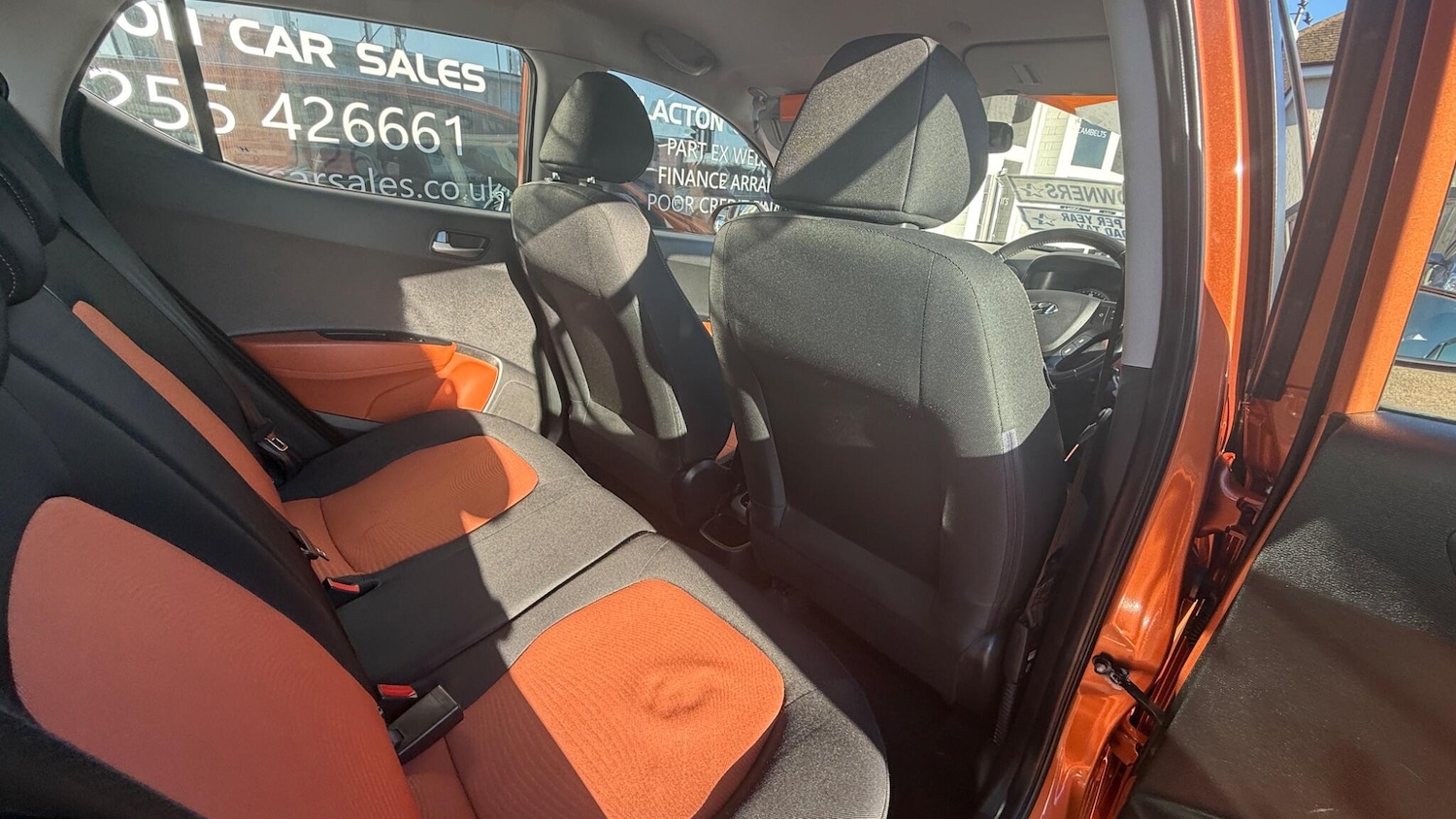 Used Hyundai i10 2014 for sale - 76657997: Photo 11