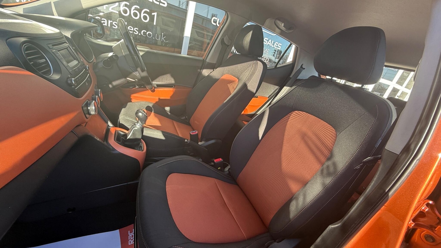 Used Hyundai i10 2014 for sale - 76657997: Photo 15