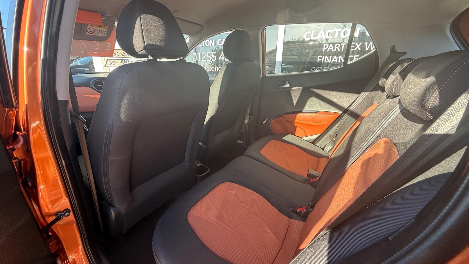 Used Hyundai i10 2014 for sale - 76657997: Photo 18