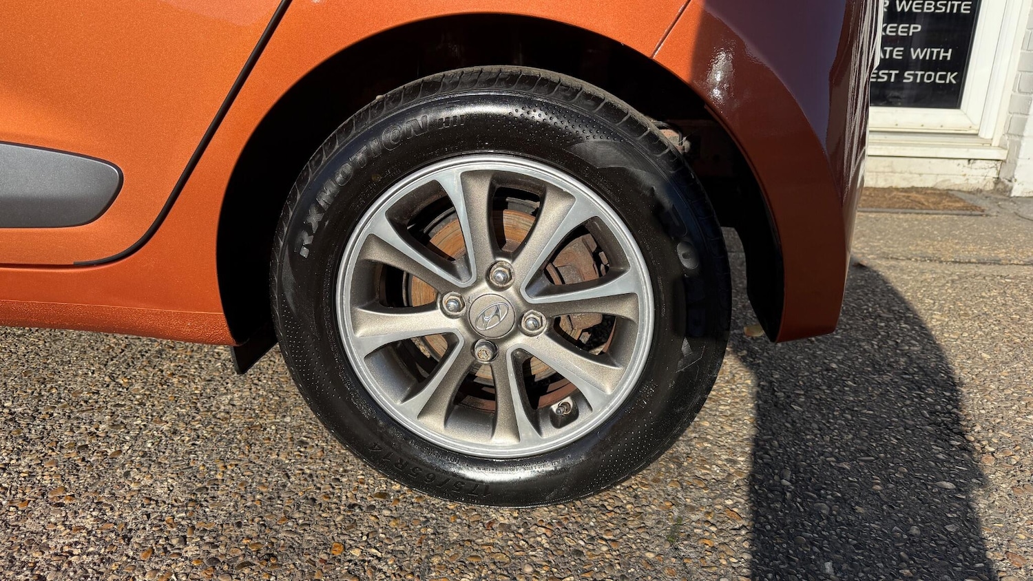 Used Hyundai i10 2014 for sale - 76657997: Photo 19