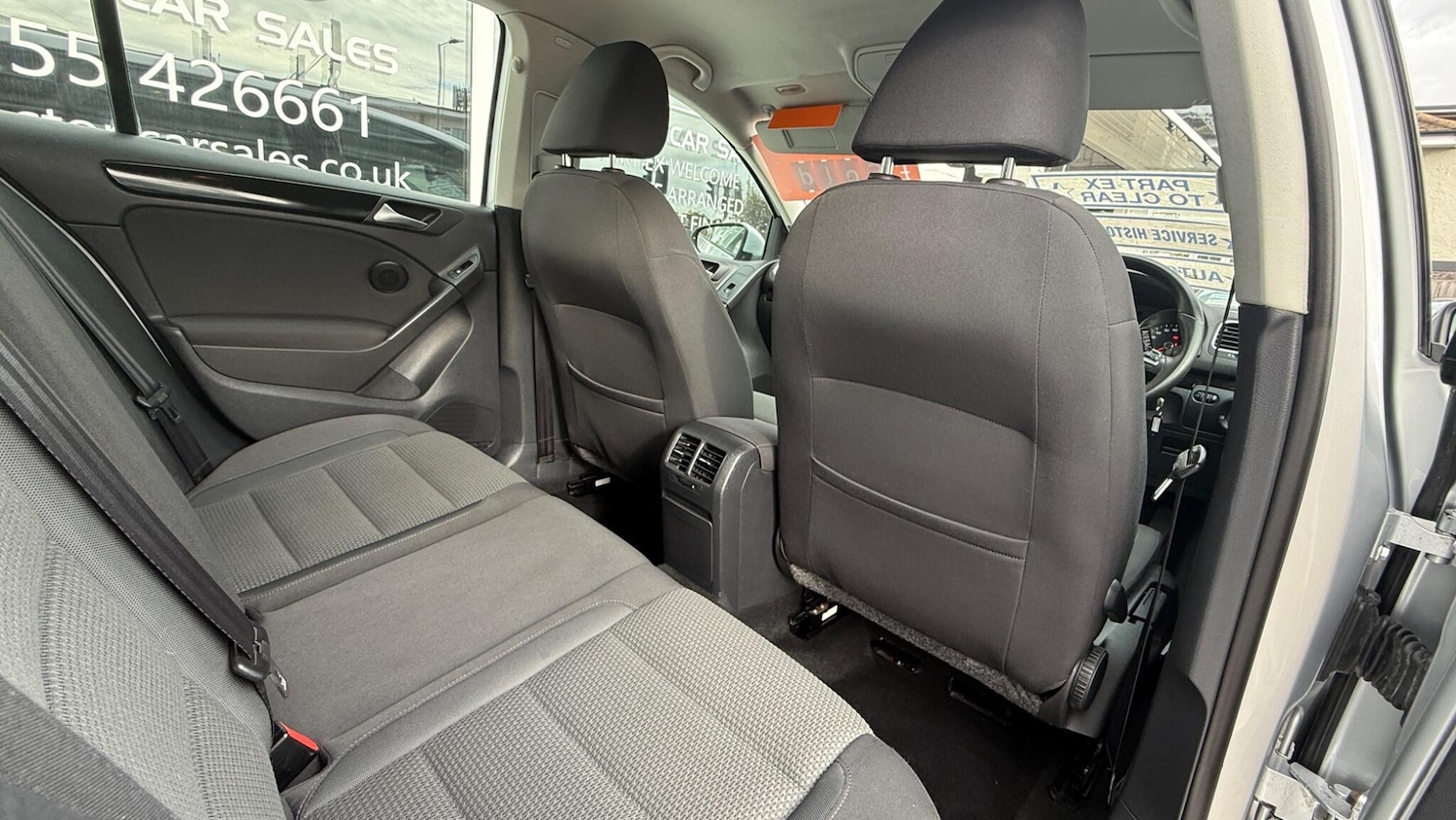 Used Volkswagen Golf 2010 for sale - 76398620: Photo 11