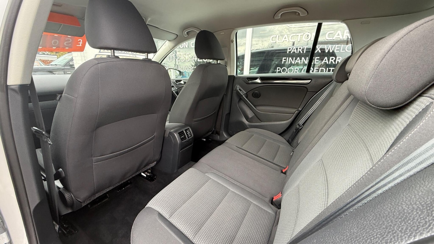 Used Volkswagen Golf 2010 for sale - 76398620: Photo 18