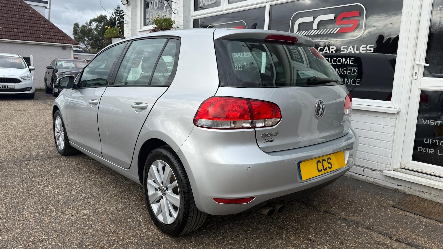 Used Volkswagen Golf 2010 for sale - 76398620: Photo 5