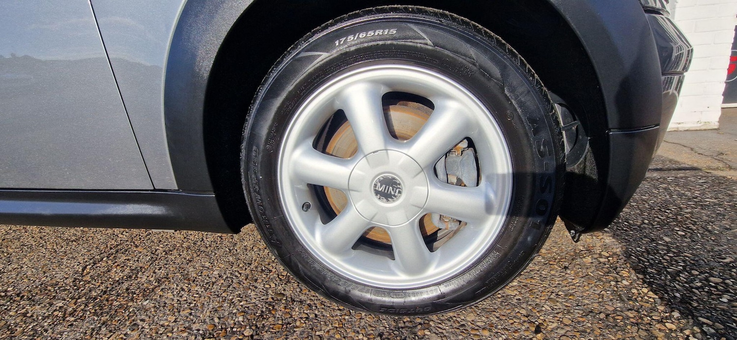 Used MINI Hatch 2010 for sale - 77130963: Photo 17