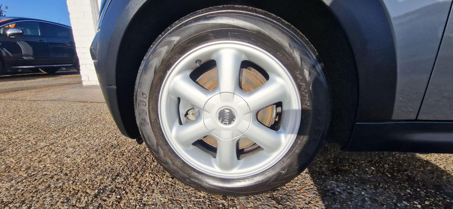 Used MINI Hatch 2010 for sale - 77130963: Photo 18