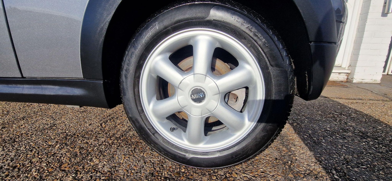 Used MINI Hatch 2010 for sale - 77130963: Photo 19