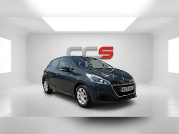 Used Peugeot 208 2017 for sale - 79045037: Photo