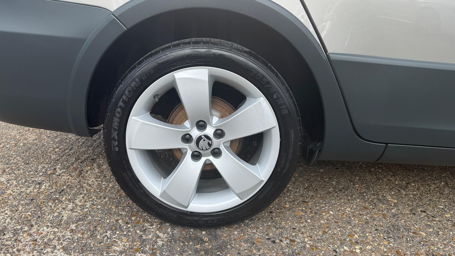 Used Skoda Fabia 2011 for sale - 76371149: Photo 21