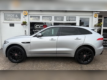 Used Jaguar F-Pace 2016 for sale - 76456721: Photo