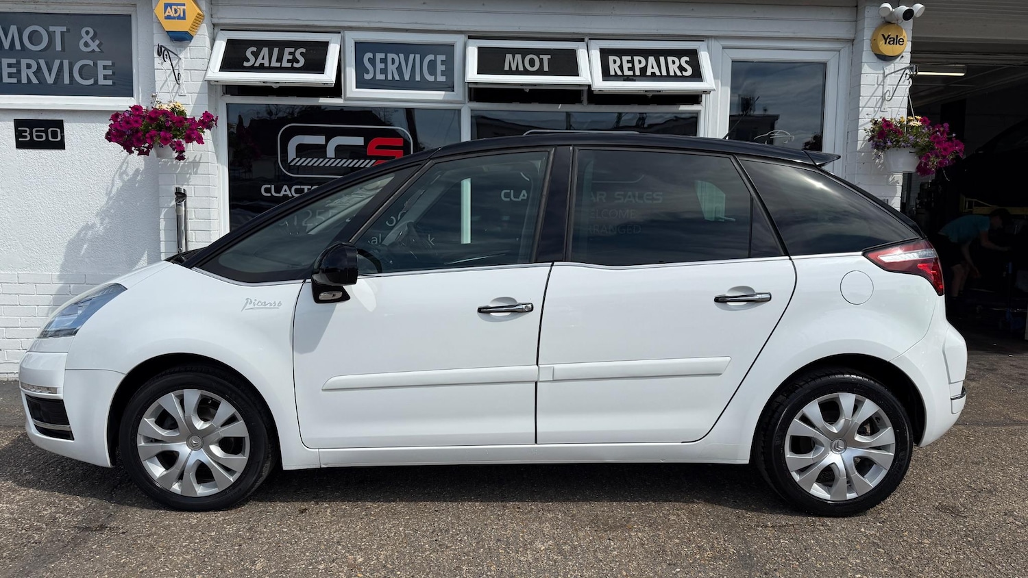 Vehicle 4