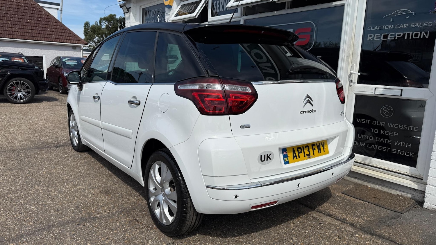 Vehicle 5