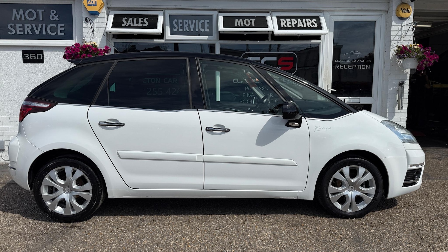 Vehicle 8