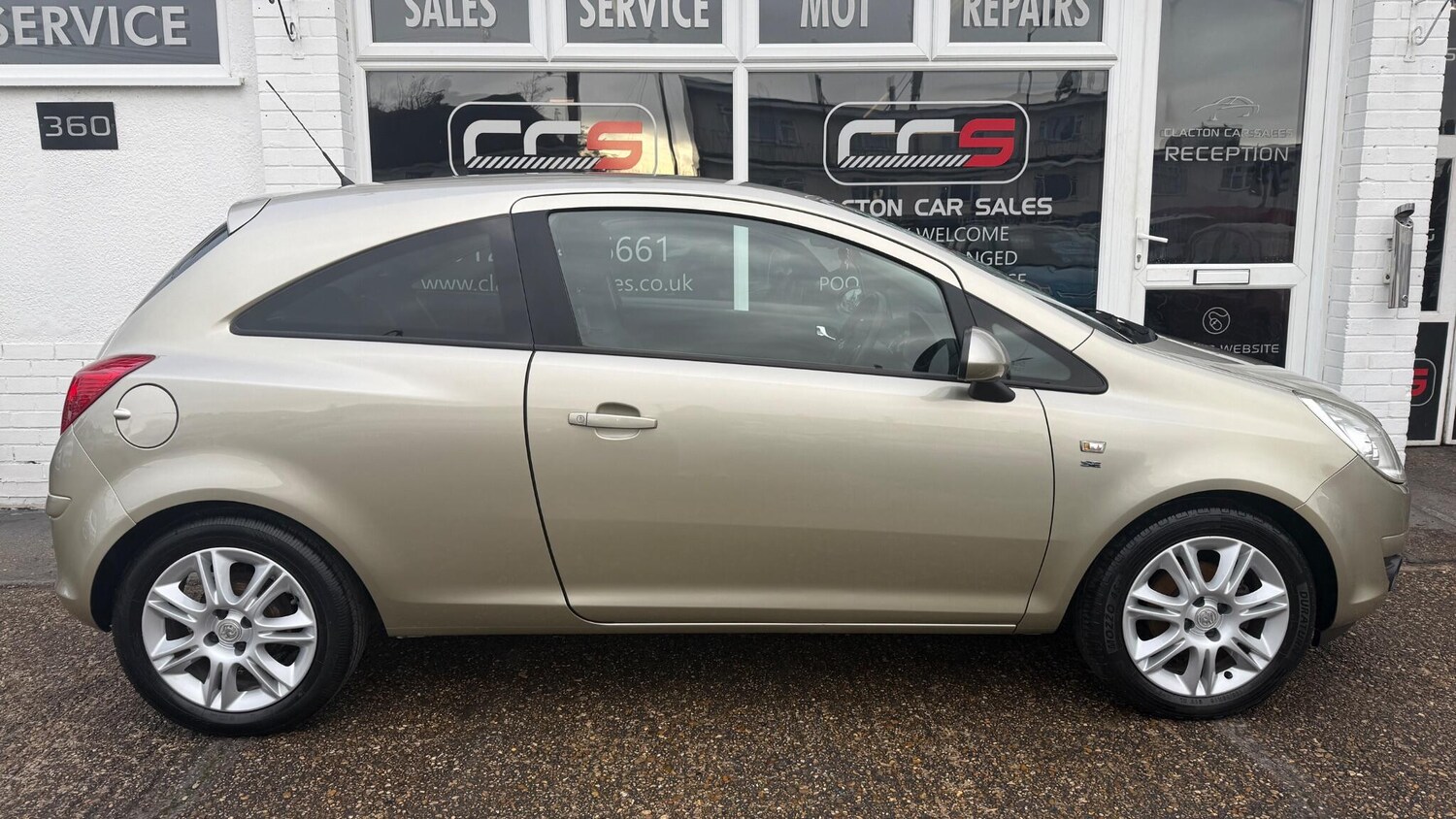 Used Vauxhall Corsa 2010 for sale - 76714517: Photo 8