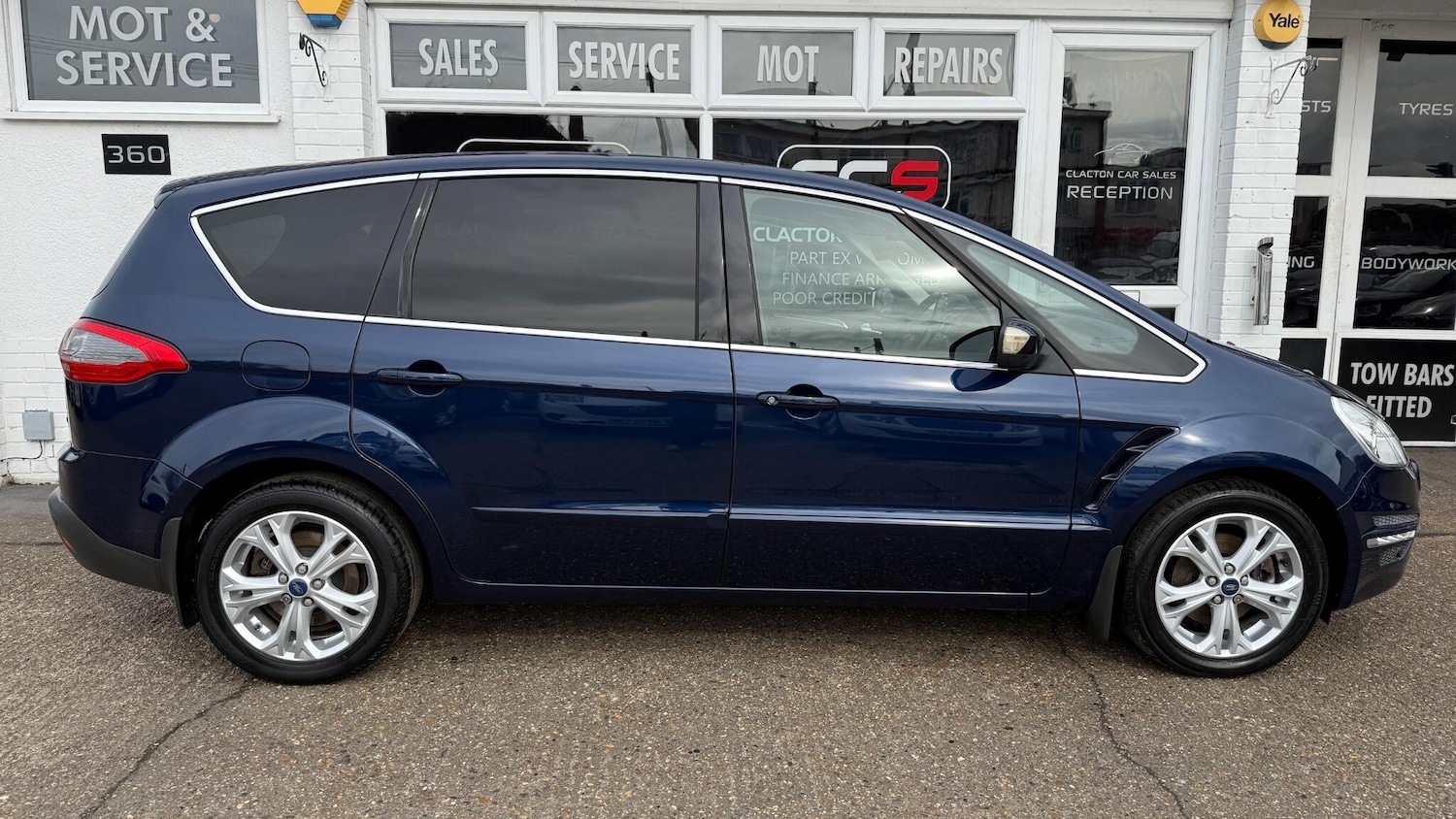 Used Ford S-Max 2012 for sale - 77884377: Photo 8