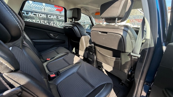 Used Renault Scenic 2016 for sale - 76215445: Photo 11