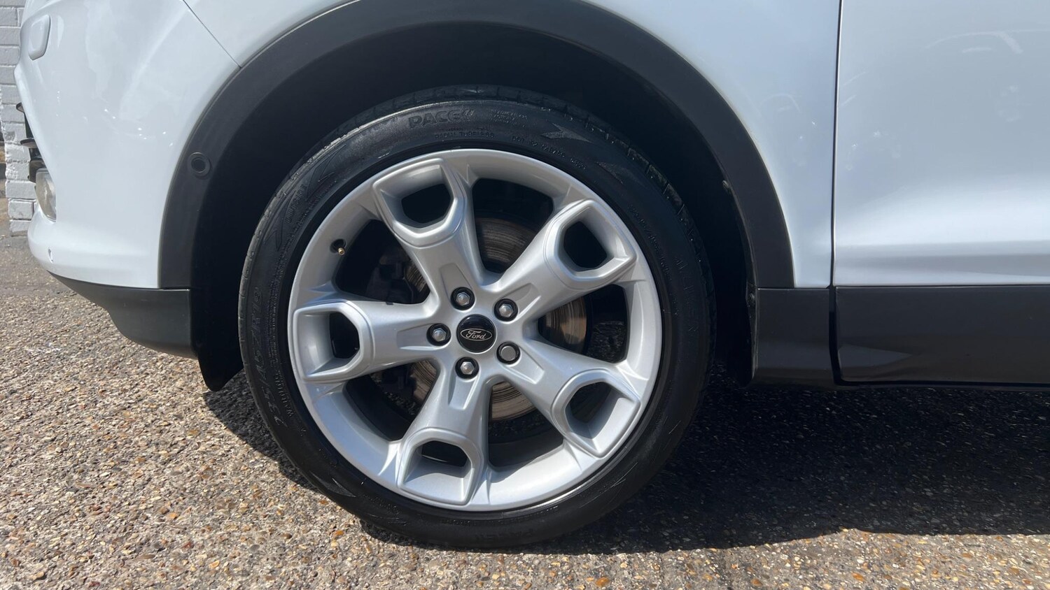 Used Ford Kuga 2015 for sale - 77469395: Photo 20