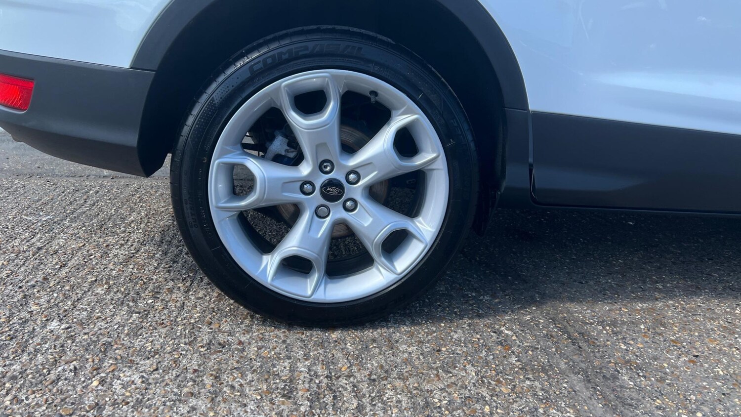 Used Ford Kuga 2015 for sale - 77469395: Photo 21