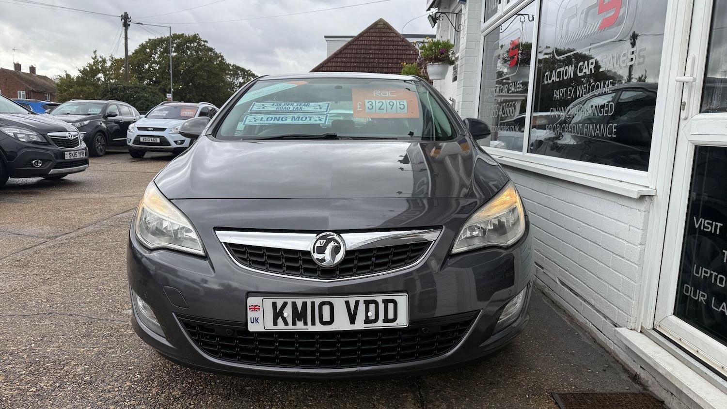 Used Vauxhall Astra 2010 for sale - 76361068: Photo 2