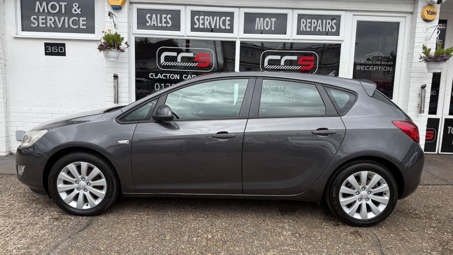 Used Vauxhall Astra 2010 for sale - 76361068: Photo 4