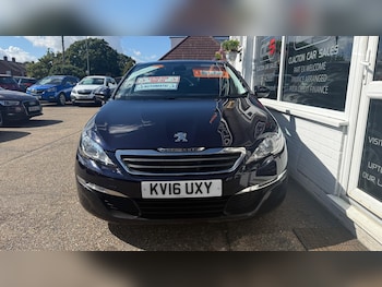 Used Peugeot 308 2016 for sale - 75941646: Photo