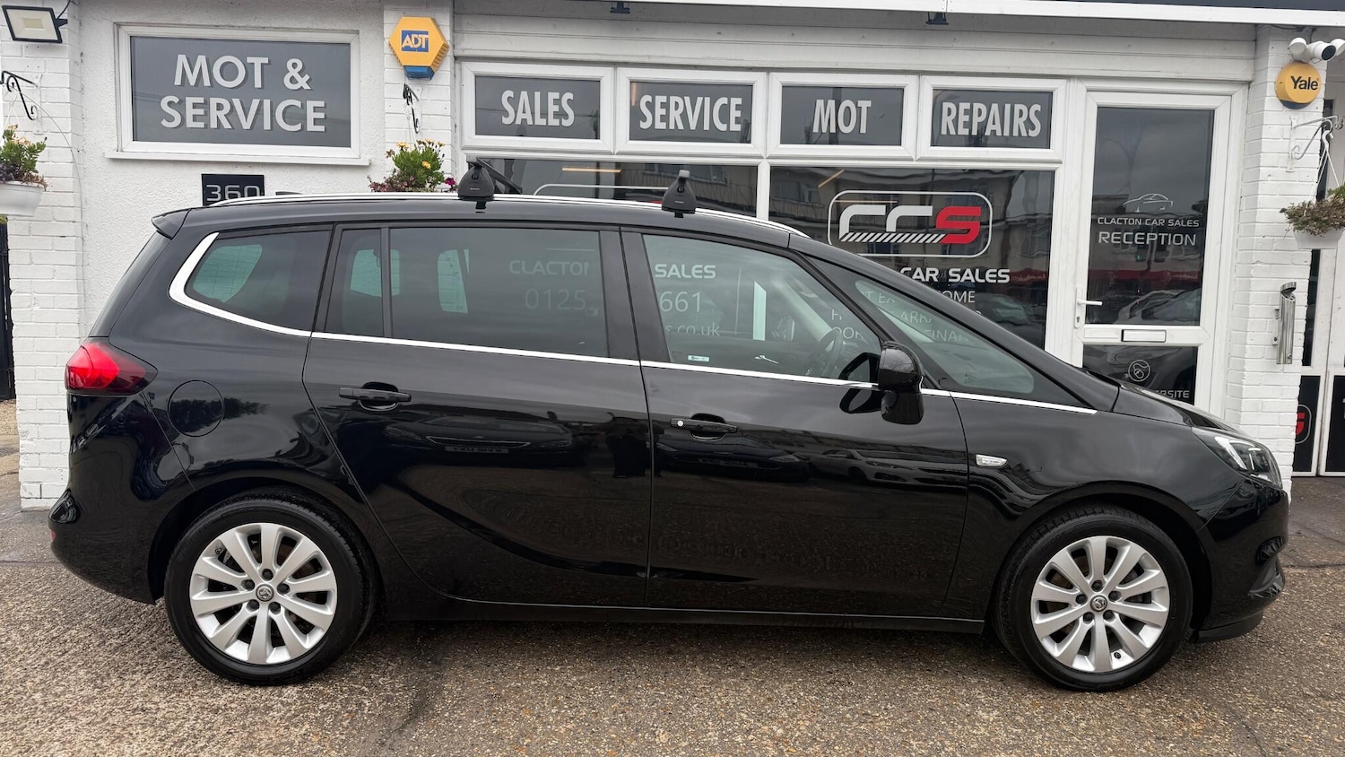 Used Vauxhall Zafira Tourer 2016 for sale - 75990217: Photo 8
