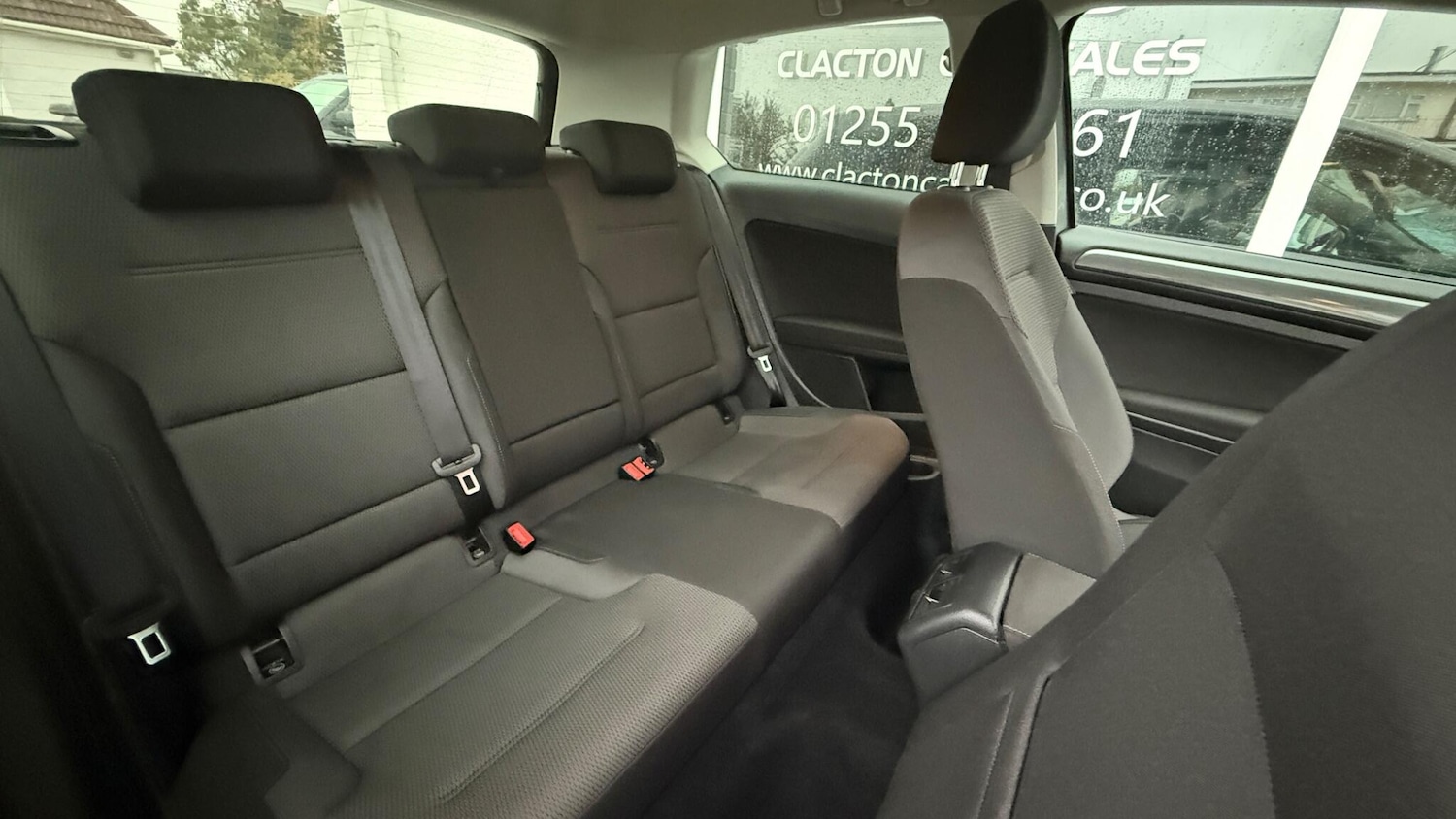 Used Volkswagen Golf 2017 for sale - 76537910: Photo 11