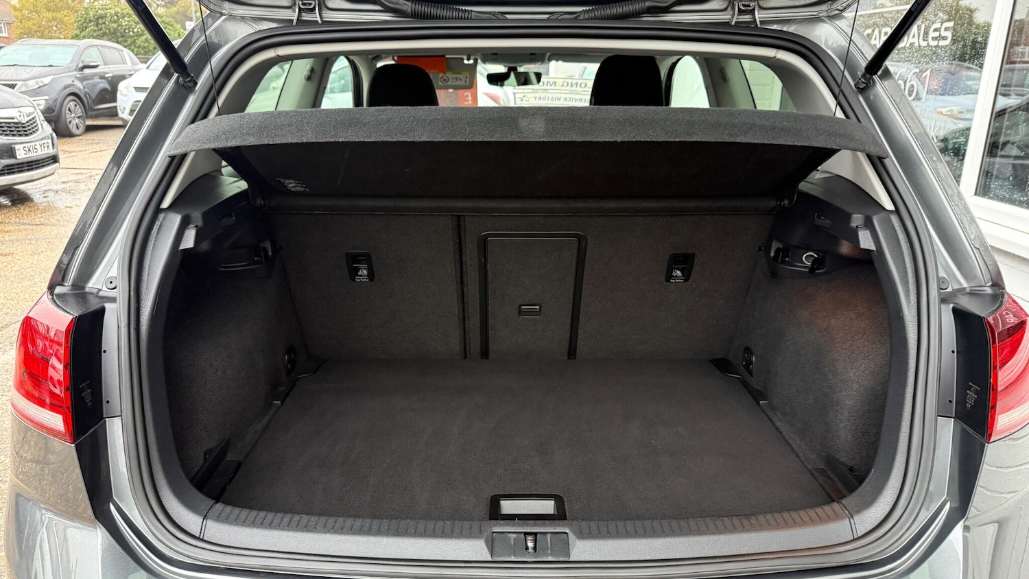 Used Volkswagen Golf 2017 for sale - 76537910: Photo 13