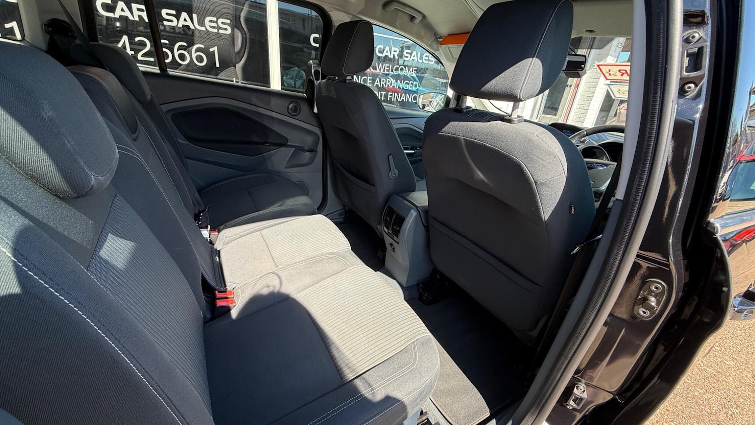 Used Ford Grand C-Max 2012 for sale - 78158162: Photo 11