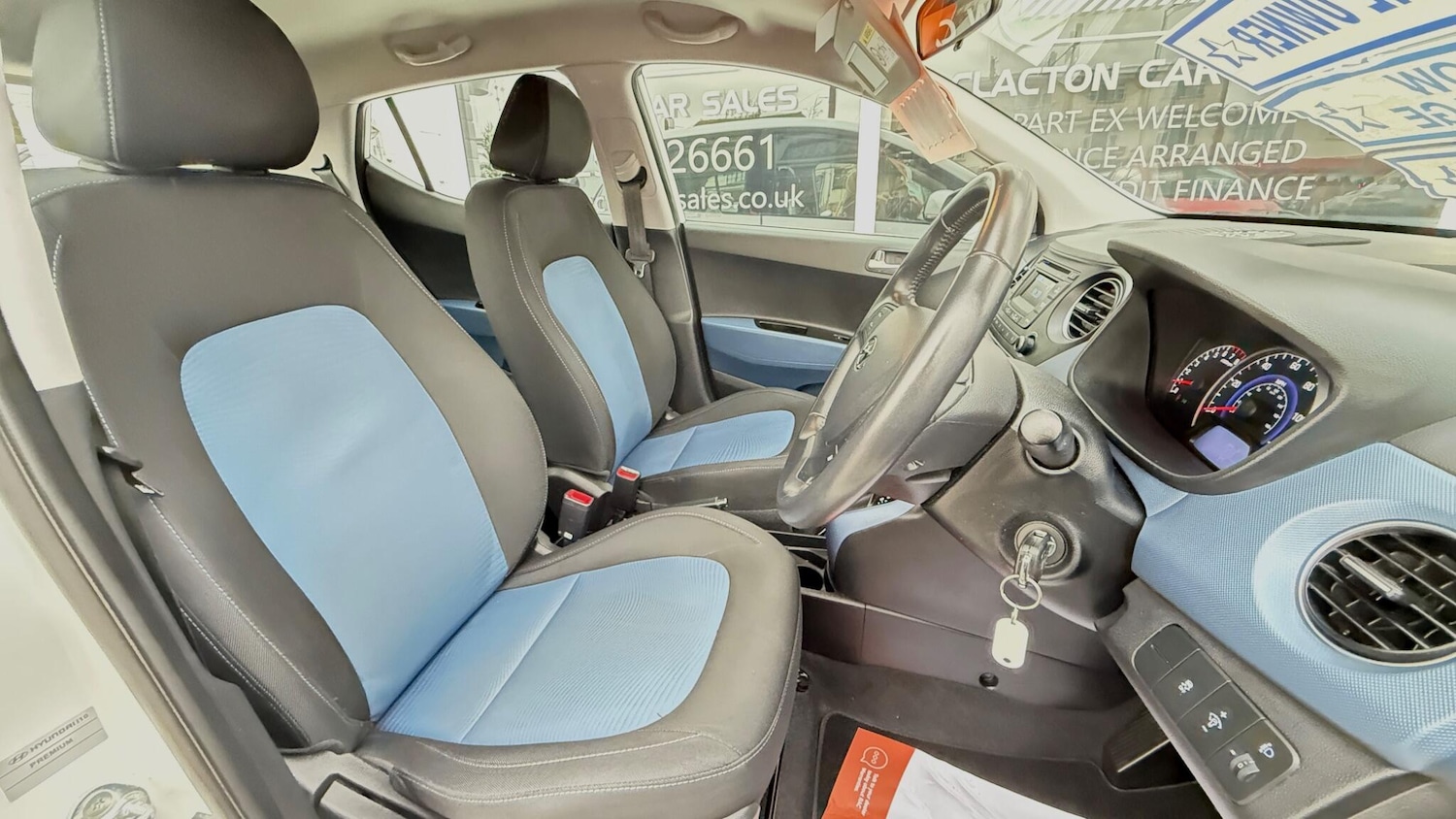 Used Hyundai i10 2015 for sale - 76457369: Photo 10