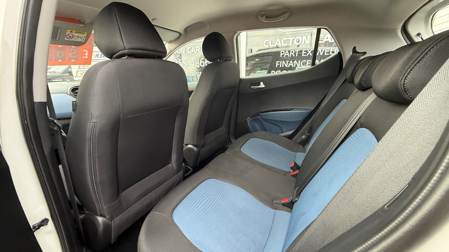 Used Hyundai i10 2015 for sale - 76457369: Photo 18