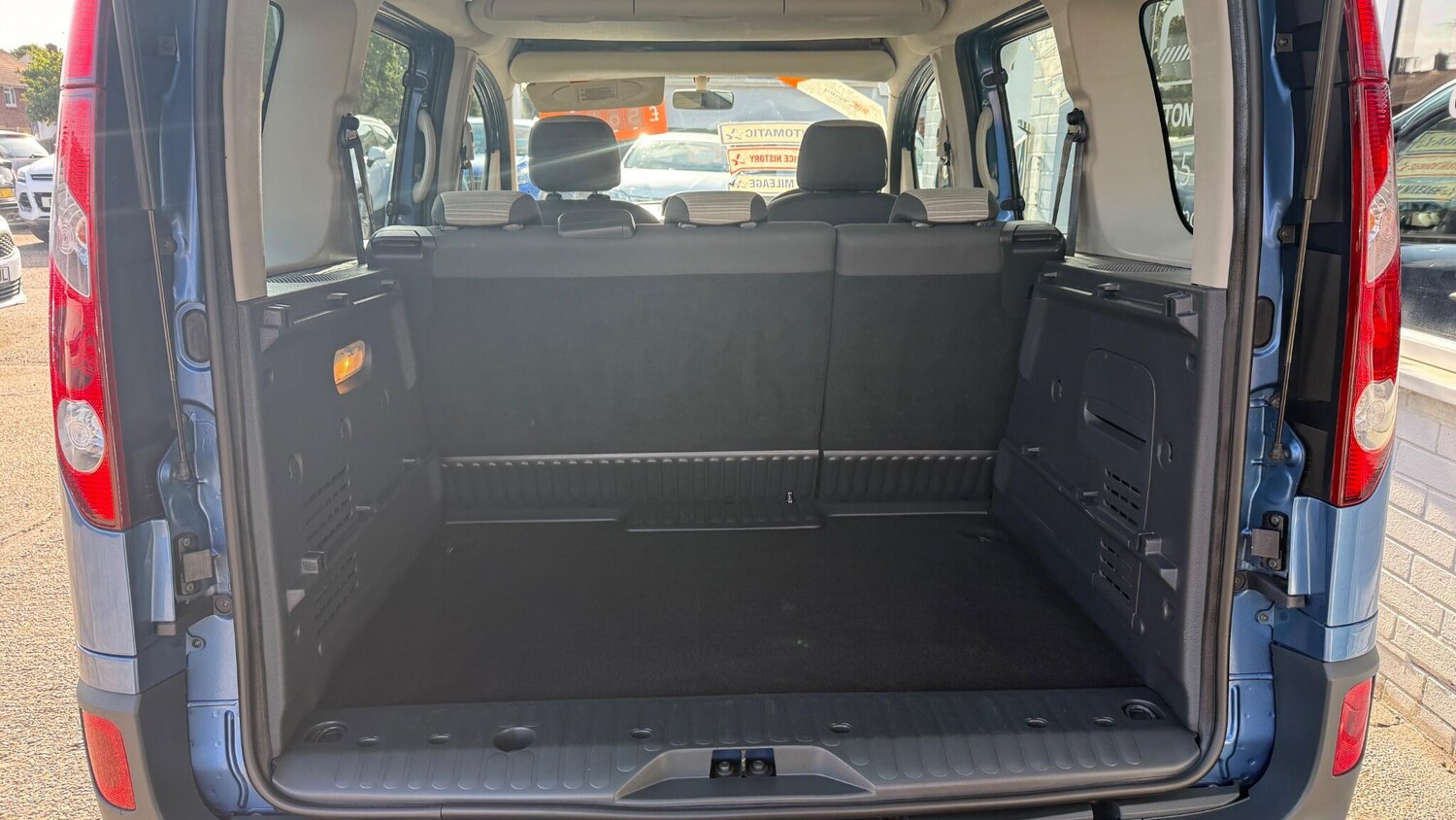 Vehicle 14