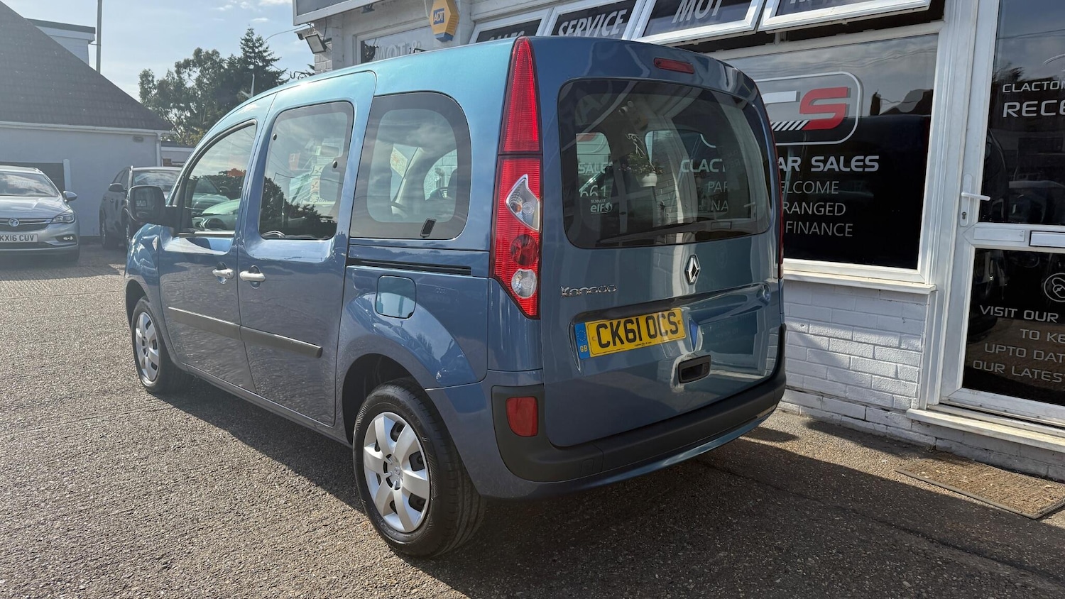 Vehicle 5