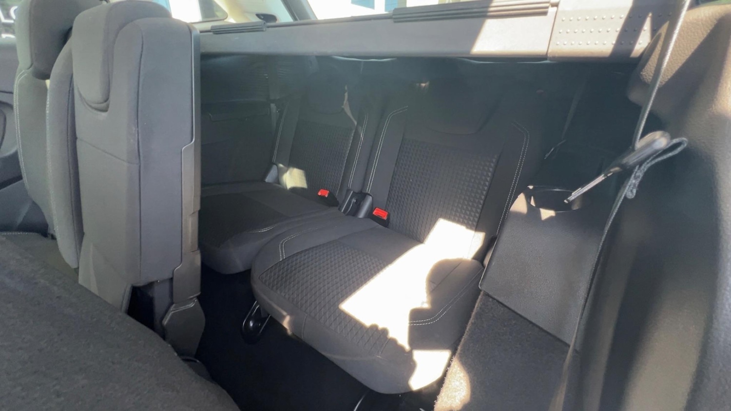 Used Ford Grand C-Max 2016 for sale - 76997431: Photo 21