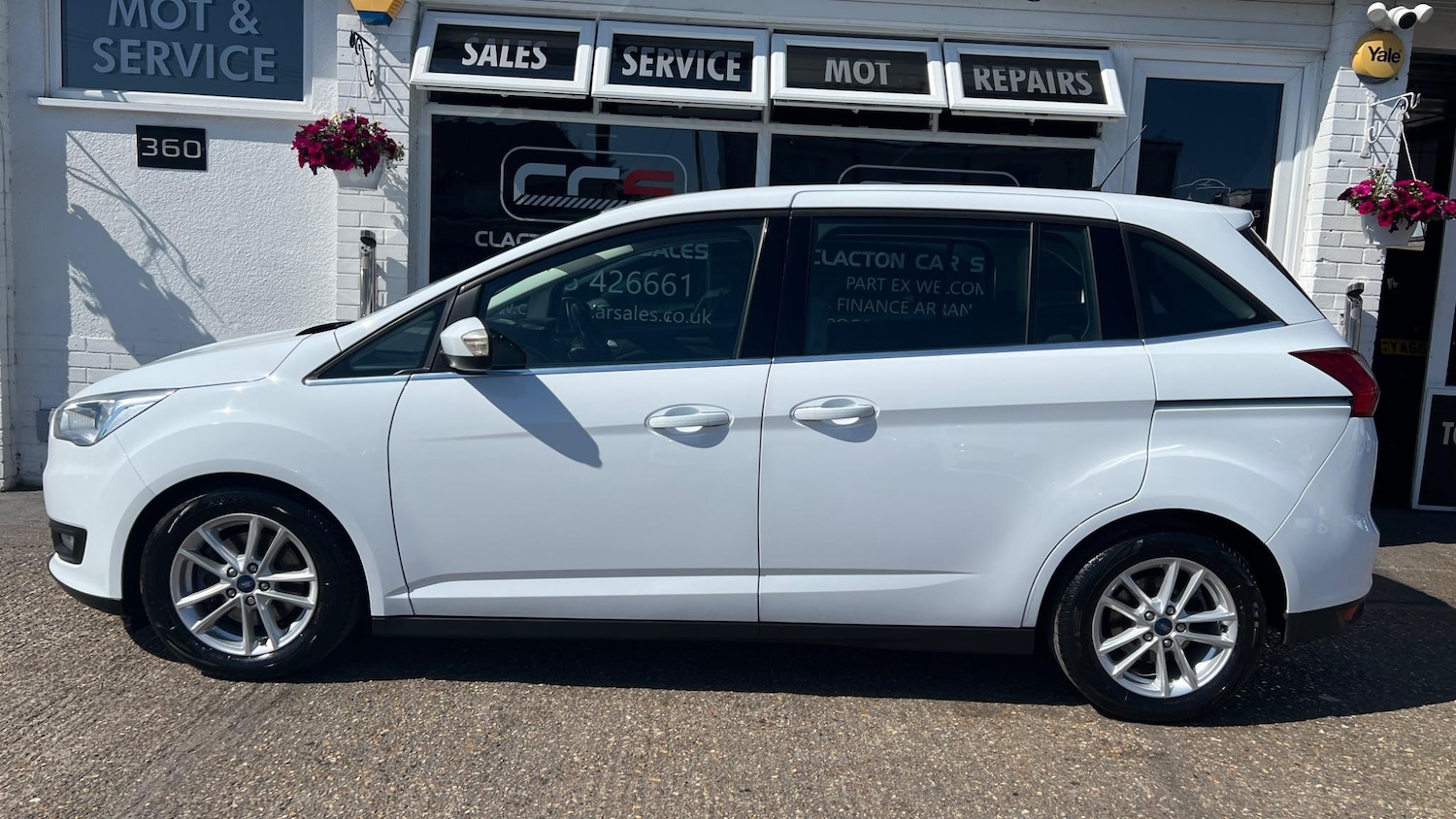 Used Ford Grand C-Max 2016 for sale - 76997431: Photo 4