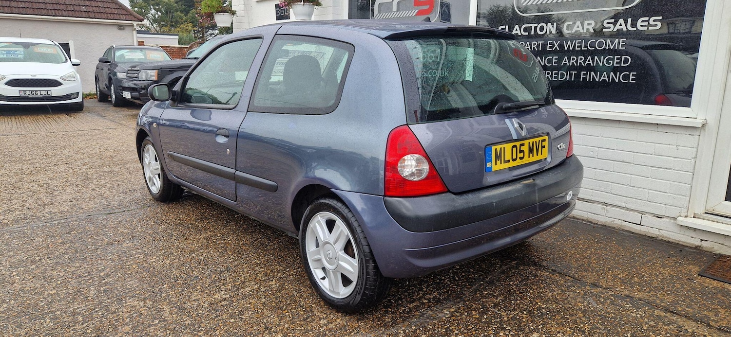 Used Renault Clio 2005 for sale - 76537640: Photo 5