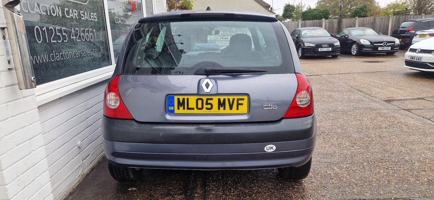 Used Renault Clio 2005 for sale - 76537640: Photo 6