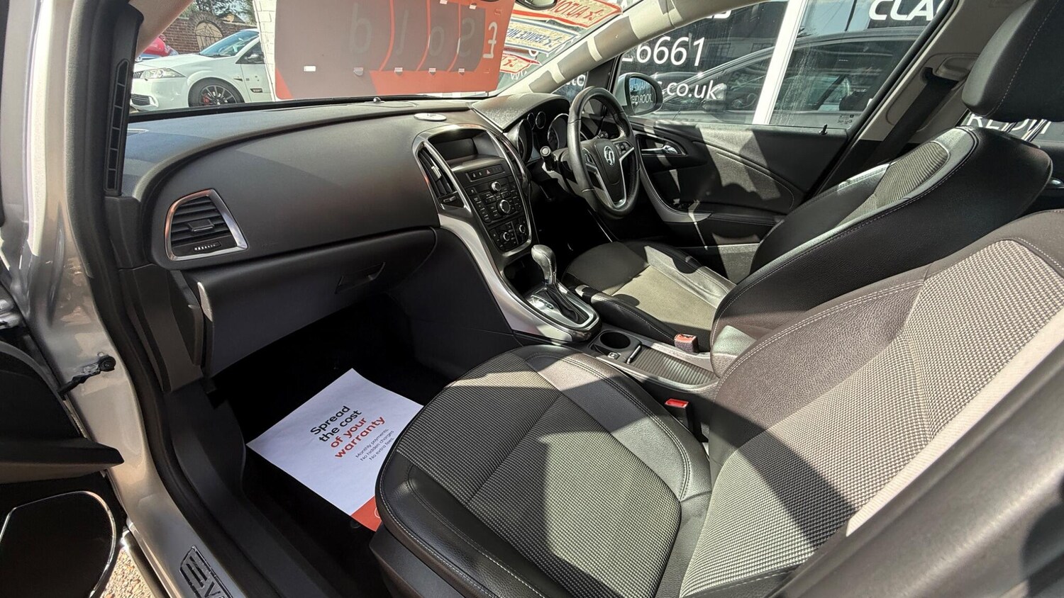 Used Vauxhall Astra 2011 for sale - 77840781: Photo 16