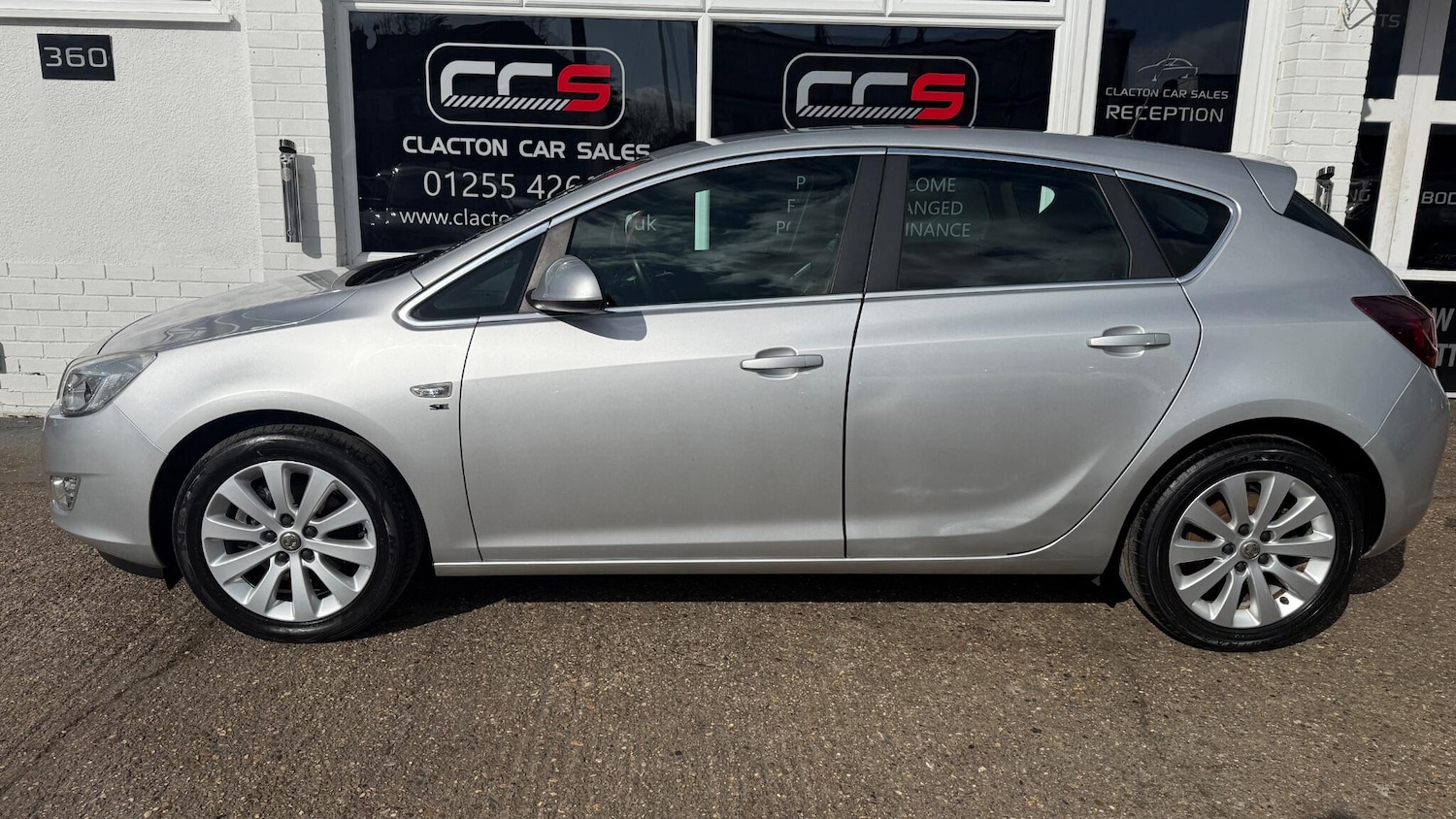 Used Vauxhall Astra 2011 for sale - 77840781: Photo 4