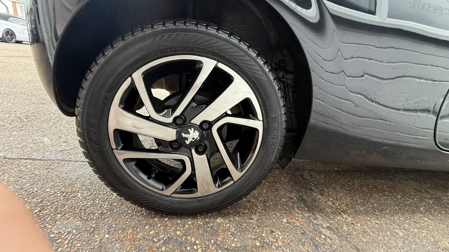 Used Peugeot 108 2015 for sale - 76084840: Photo 19