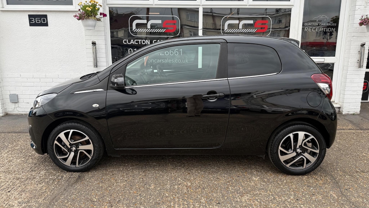 Used Peugeot 108 2015 for sale - 76084840: Photo 4