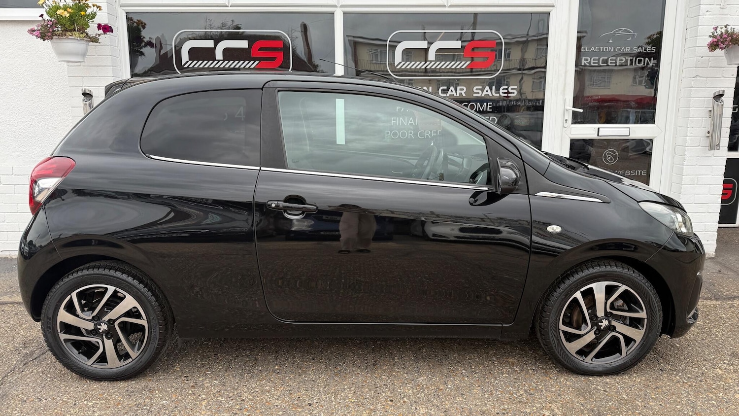 Used Peugeot 108 2015 for sale - 76084840: Photo 8