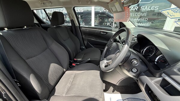 Used Suzuki Swift 2011 for sale - 75041118: Photo 10