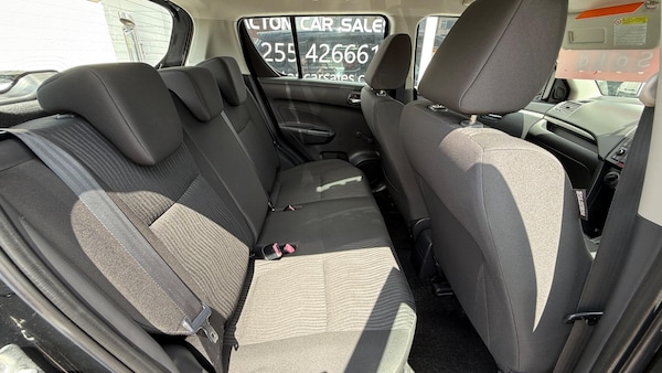 Used Suzuki Swift 2011 for sale - 75041118: Photo 12