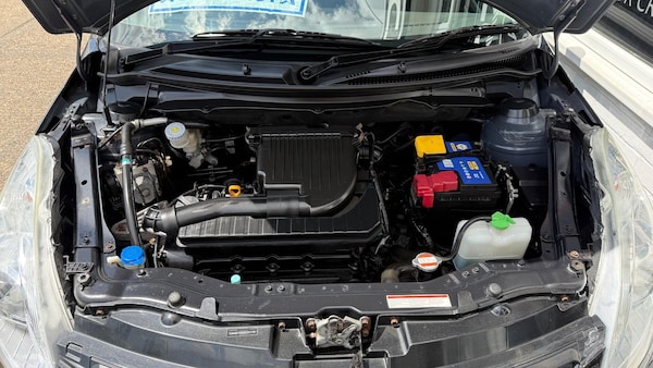 Used Suzuki Swift 2011 for sale - 75041118: Photo 13
