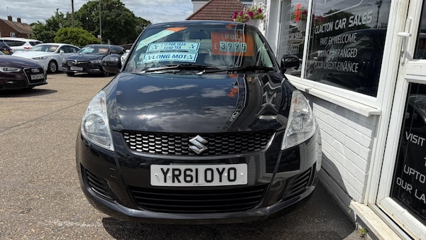 Used Suzuki Swift 2011 for sale - 75041118: Photo 2