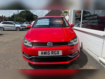 Used Volkswagen Polo 2015 for sale - 78868005: Photo