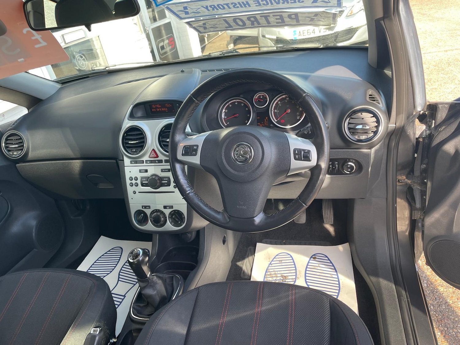 Used Vauxhall Corsa 2010 for sale - 78171982: Photo 10