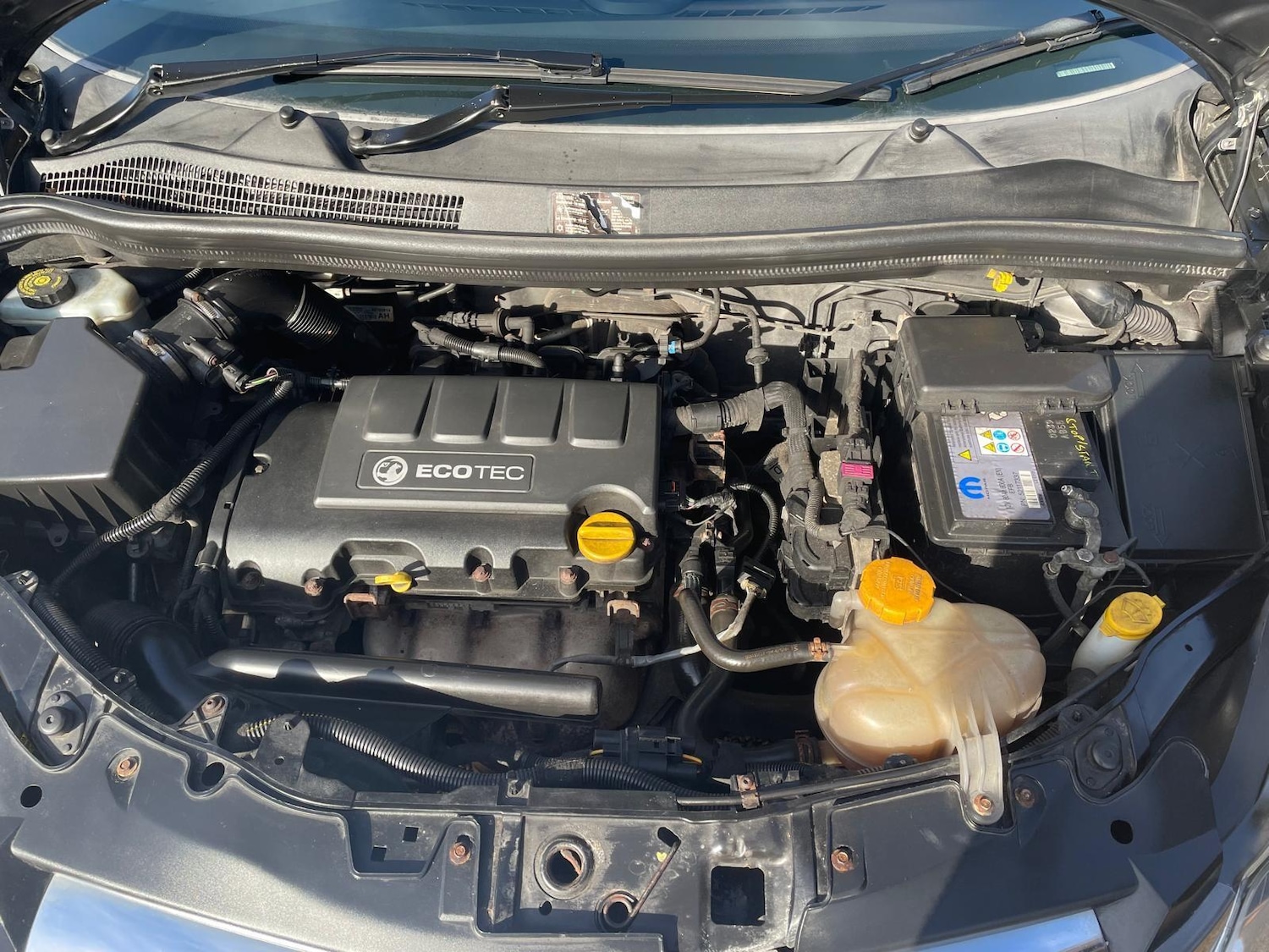 Used Vauxhall Corsa 2010 for sale - 78171982: Photo 12